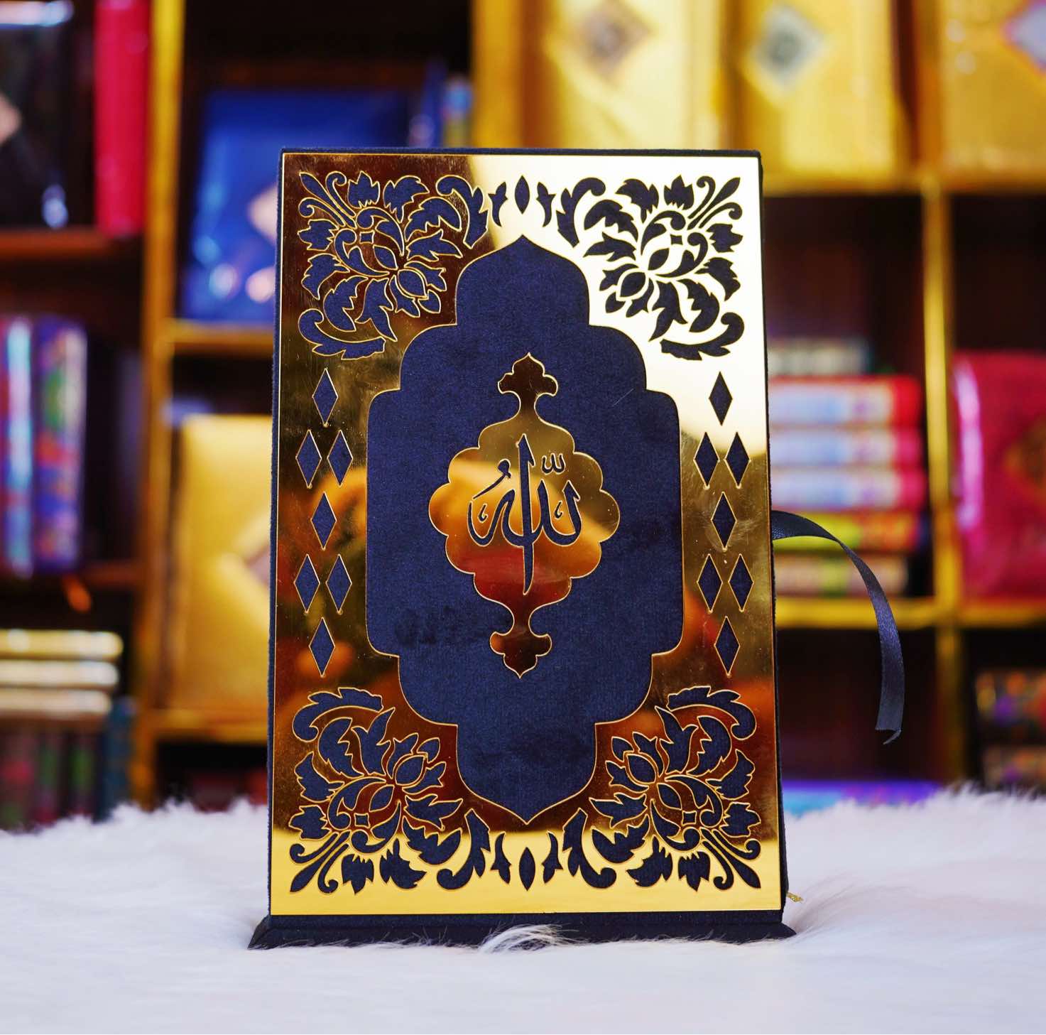 Holy Quran With Valvet Acrylic Stand Box Gift Edition