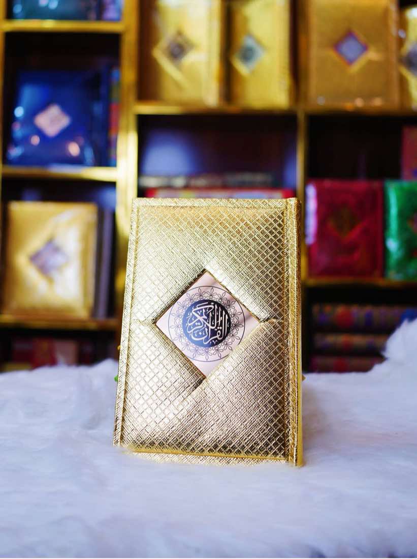 Quran Kareem Golden Binding With Fragrence Medium Size (74K)