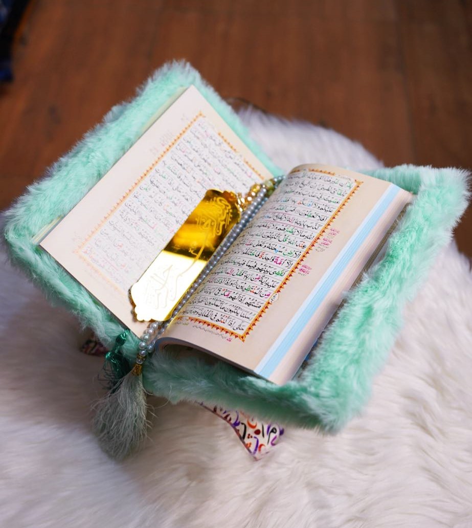Fur Quran Majeed Gift set